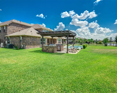 25710 Oakwood Knoll Drive - Photo Thumbnail 40