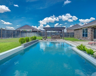 25710 Oakwood Knoll Drive - Photo Thumbnail 37