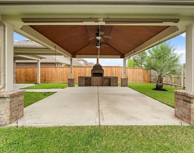 25935 Foxrun Vista Drive - Photo Thumbnail 7
