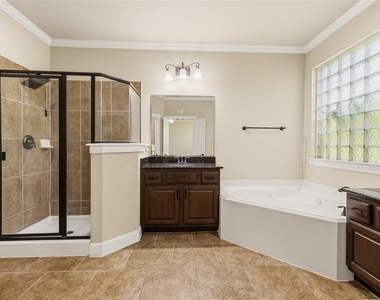 10702 Winding Green Drive - Photo Thumbnail 24