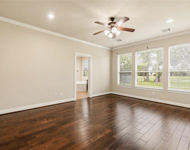 10702 Winding Green Drive - Photo Thumbnail 21