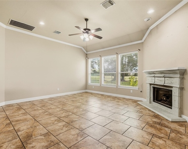 10702 Winding Green Drive - Photo Thumbnail 12