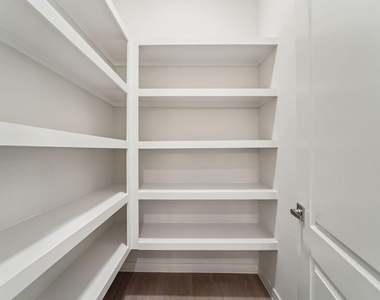 7307 Hadley Meadow Lane - Photo Thumbnail 18