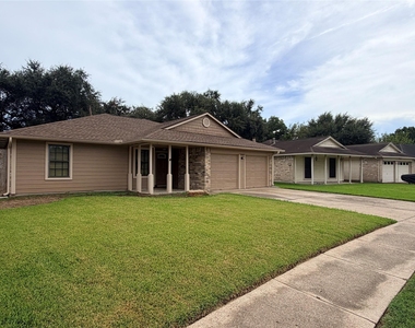 1146 Maple Creek Drive - Photo Thumbnail 1