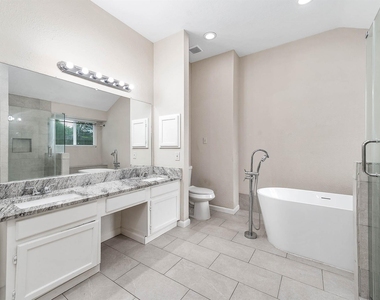 15607 Barbarossa Drive - Photo Thumbnail 22