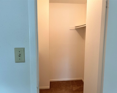 8801 Hammerly Boulevard - Photo Thumbnail 17
