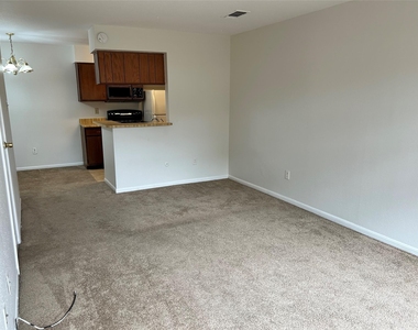 8801 Hammerly Boulevard - Photo Thumbnail 4