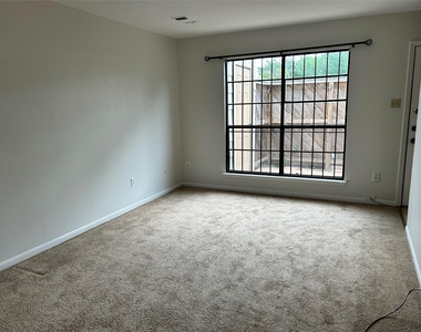 8801 Hammerly Boulevard - Photo Thumbnail 7