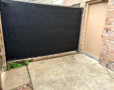 8801 Hammerly Boulevard - Photo Thumbnail 2