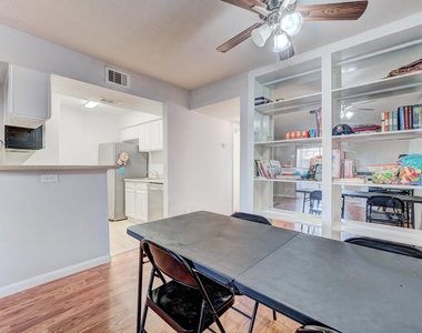 6001 Reims Road - Photo Thumbnail 11