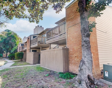 6001 Reims Road - Photo Thumbnail 27