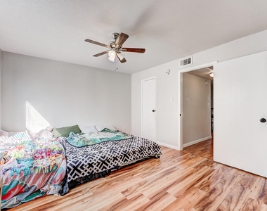 6001 Reims Road - Photo Thumbnail 19