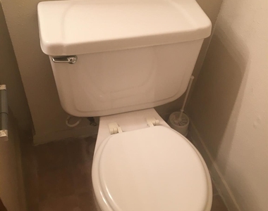 6717 Greenyard Drive - Photo Thumbnail 7