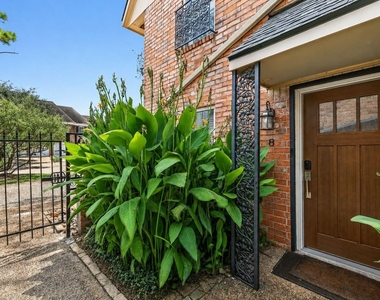 5534 Beverlyhill Street - Photo Thumbnail 24