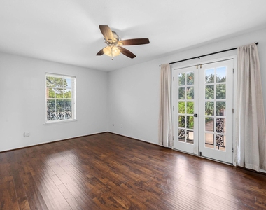 5534 Beverlyhill Street - Photo Thumbnail 11