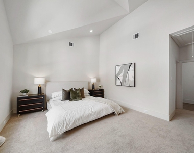 861 Rachel Street - Photo Thumbnail 10