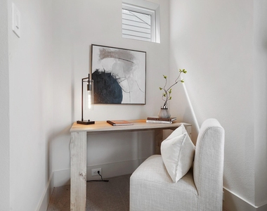 861 Rachel Street - Photo Thumbnail 23
