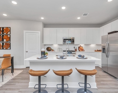 21038 Bay Village Drive - Photo Thumbnail 7