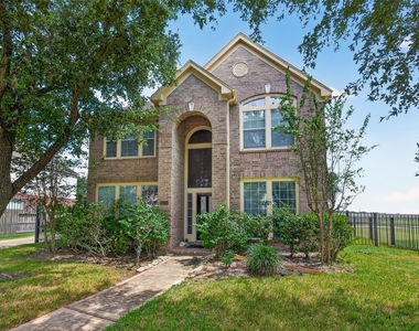 5535 Moss Meadow Court - Photo Thumbnail 3