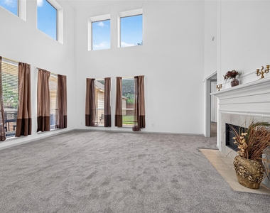 5535 Moss Meadow Court - Photo Thumbnail 12