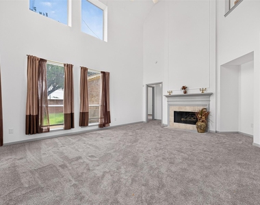5535 Moss Meadow Court - Photo Thumbnail 11