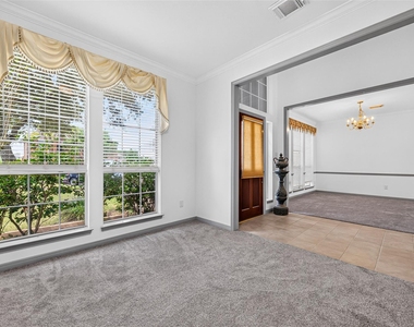 5535 Moss Meadow Court - Photo Thumbnail 5
