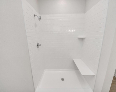 7406 Hadley Meadow Lane - Photo Thumbnail 32