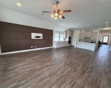 18902 Windy Orchard Court - Photo Thumbnail 2