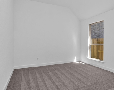 18902 Windy Orchard Court - Photo Thumbnail 9
