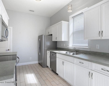 7373 Stuart Avenue - Photo Thumbnail 8