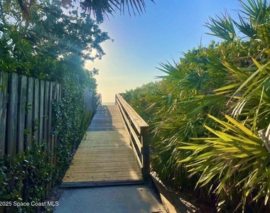 7373 Stuart Avenue - Photo Thumbnail 24