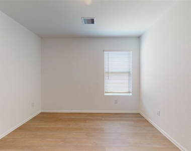 26923 Wilderye Cove Lane - Photo Thumbnail 21