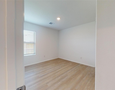 26923 Wilderye Cove Lane - Photo Thumbnail 26