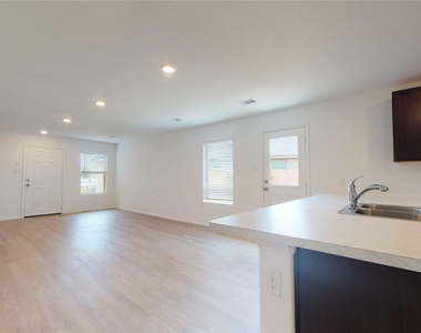 26923 Wilderye Cove Lane - Photo Thumbnail 4