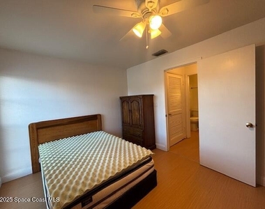 1225 N Wickham Road - Photo Thumbnail 11