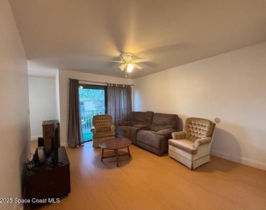 1225 N Wickham Road - Photo Thumbnail 12