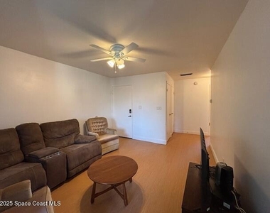 1225 N Wickham Road - Photo Thumbnail 7