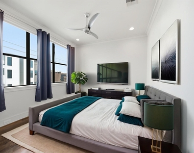 6011 Burgoyne Road - Photo Thumbnail 21