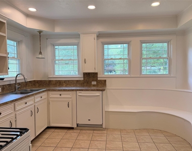322 Fitzgerald Street - Photo Thumbnail 3