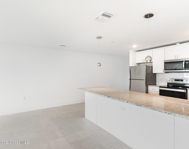 1605 Par Street Ne - Photo Thumbnail 5