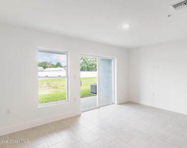 1605 Par Street Ne - Photo Thumbnail 18