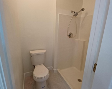 1125 White Oak Circle - Photo Thumbnail 16