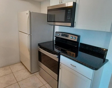 142 San Paulo Circle - Photo Thumbnail 5