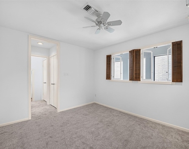 3621 Yupon Street - Photo Thumbnail 27