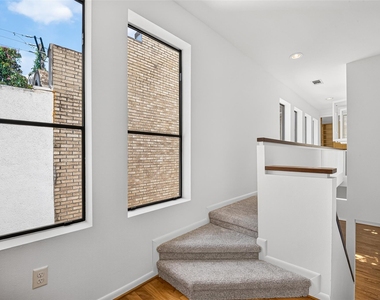 3621 Yupon Street - Photo Thumbnail 29