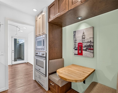 3621 Yupon Street - Photo Thumbnail 45