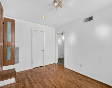 3621 Yupon Street - Photo Thumbnail 46