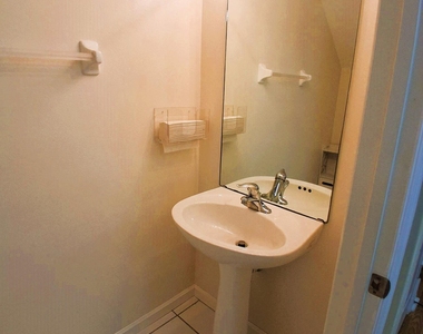 1335 Hampton Park Lane - Photo Thumbnail 13