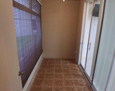 1335 Hampton Park Lane - Photo Thumbnail 14
