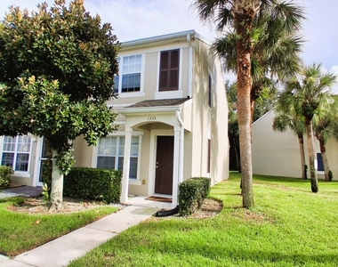 1335 Hampton Park Lane - Photo Thumbnail 1